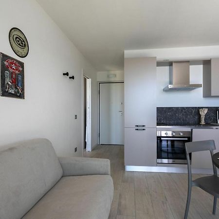 Raffaello Residenza Borgo Degli Artisti 2 Parzanica Esterno foto